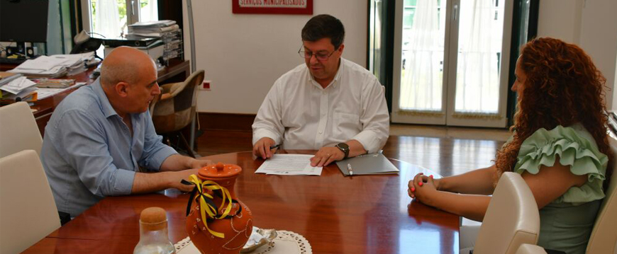 contrato trabalho